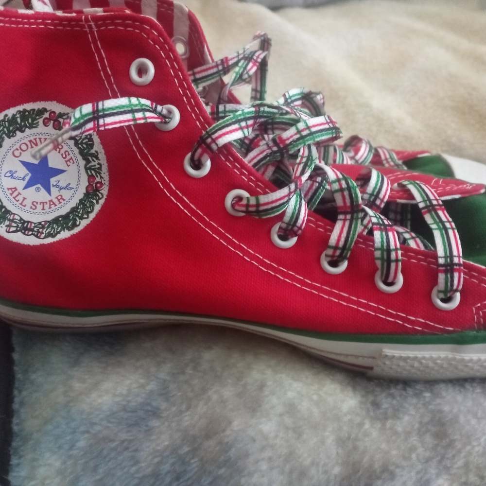 Christmas converse!